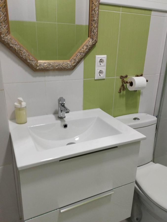 Apartment Fira Bcn Camp Nou L’Hospitalet de Llobregat Zewnętrze zdjęcie
